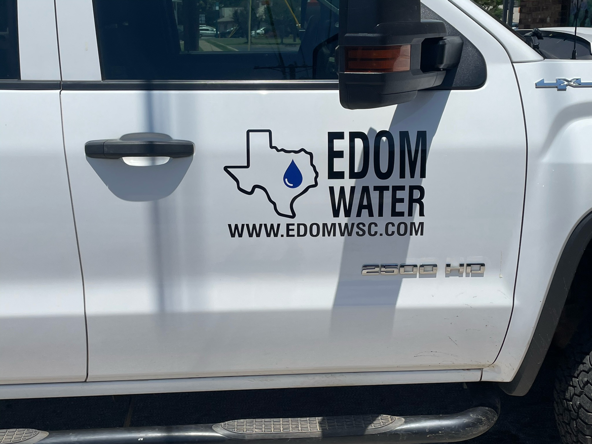 Vinyl Door Lettering or decal| PDQ Signs LLC