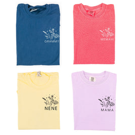 "_____" - Bouquet (pocket) - (Choose Your Name) - Comfort Colors Tee