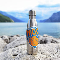 University of Michigan Wolverines 5 Inch Die Cut Flat Vinyl Decal Sticker Chrome Metallic Shimmer Design Adhesive Backing