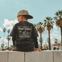 THE MAVERICKS TEE - FADED BLACK